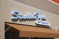 Northridge optometry office
